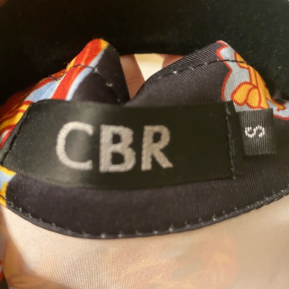 Dress - Picture 7 of 8